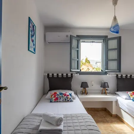 The Paros Collection Homes Luma Nyaraló *