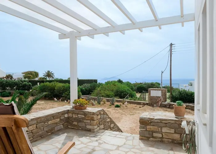 Traditional Cycladic Paros * Naousa